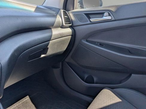 Used 2021 Hyundai Tucson SE w/ Cargo Package FWD image 28