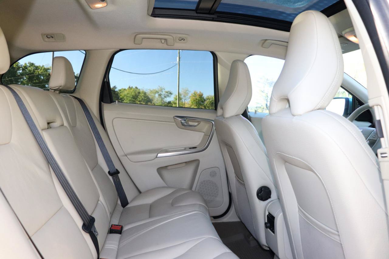 Used 2013 Volvo XC60 3.2 FWD image 26