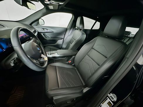 Used 2025 BMW X2 xDrive28i image 13