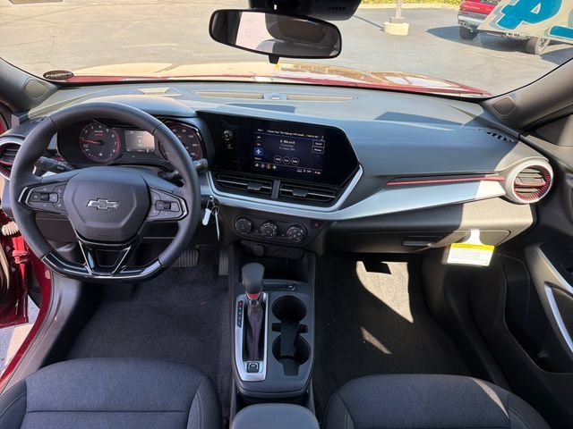 Certified 2024 Chevrolet Trax RS w/ Driver Confidence Package FWD image 12