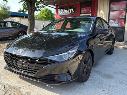 Used 2021 Hyundai Elantra SEL w/ Convenience Package