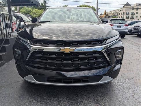 Used 2024 Chevrolet Blazer LT w/ Driver Confidence Package FWD image 6