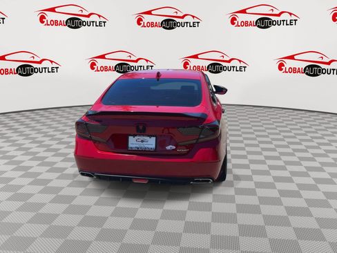 Used 2018 Honda Accord Sport image 7