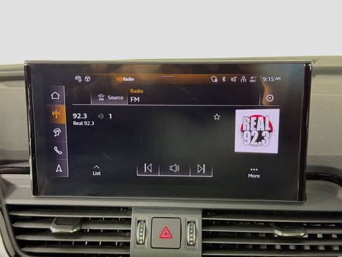 Certified 2025 Audi Q5 2.0T Premium Plus w/ Premium Plus Package AWD/4WD image 15