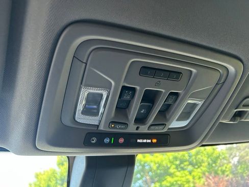 Used 2019 GMC Sierra 1500 Denali w/ Technology Package AWD/4WD image 63