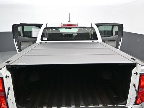 Used 2022 Chevrolet Colorado W/T image 15