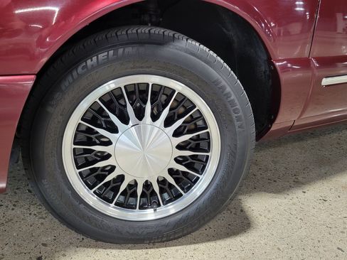 Used 1997 Mercury Cougar XR7 RWD image 4