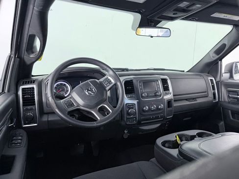 Used 2024 RAM 1500 Classic Warlock image 18