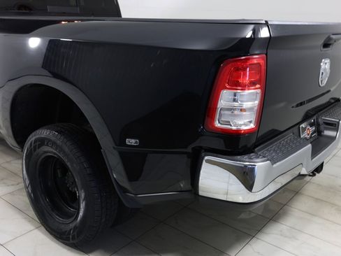 Used 2022 RAM 3500 Tradesman RWD image 42
