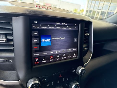 Used 2020 RAM 1500 Big Horn AWD/4WD image 18