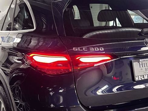 Certified 2023 Mercedes-Benz GLC 300 4MATIC image 11