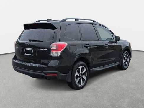 Used 2018 Subaru Forester 2.5i Premium w/ Protection Package #1 AWD/4WD image 5