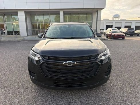 Used 2021 Chevrolet Traverse LS w/ LPO, Blackout Package FWD image 2