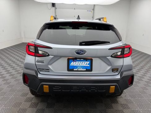 Used 2024 Subaru Crosstrek 2.5i Wilderness AWD/4WD image 9