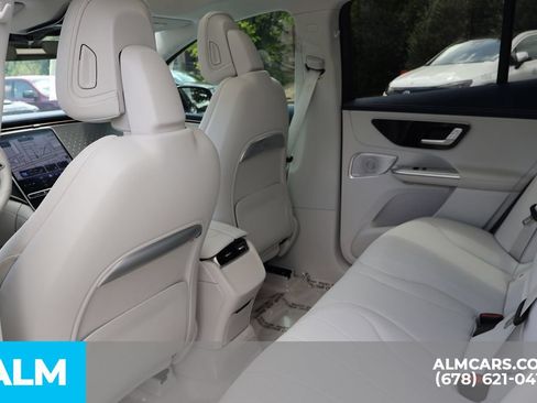 Used 2024 Mercedes-Benz EQE 350+ SUV w/ AMG Line Exterior Package image 21