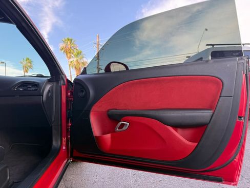 Used 2015 Dodge Challenger SRT w/ Technology Group RWD image 31