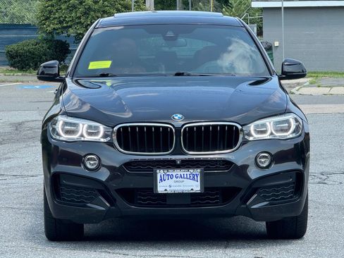 Used 2018 BMW X6 xDrive35i w/ Premium Package Enhanced AWD/4WD image 2
