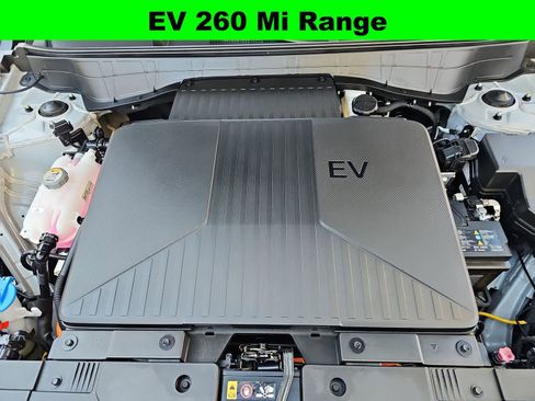 Used 2025 Hyundai Kona Limited image 13