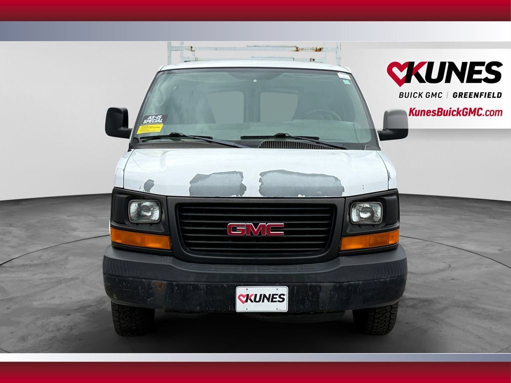 Used 2006 GMC Savana 3500 RWD image 3