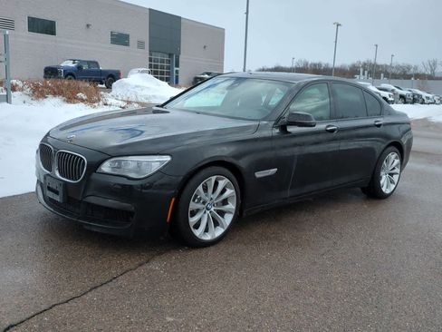 Used 2015 BMW 750i xDrive 750i xDrive image 4