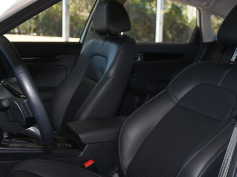 Used 2024 Honda Civic Touring image 12