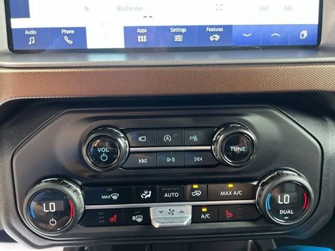 Used 2023 Ford Bronco Outer Banks AWD/4WD image 29