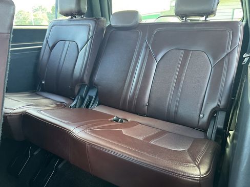 Used 2023 Ford Expedition Max Limited image 30