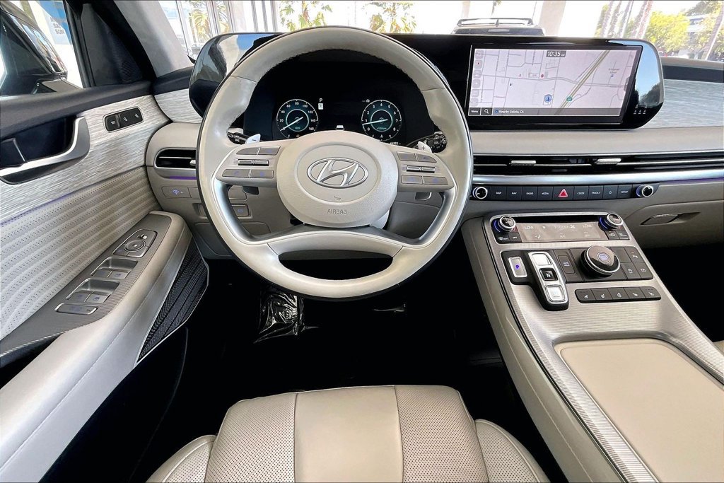 Used 2024 Hyundai Palisade Calligraphy FWD image 8