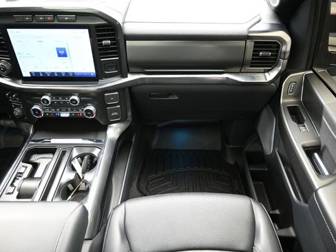 Used 2022 Ford F150 Lariat w/ Equipment Group 502A High image 38