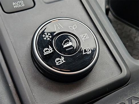 Certified 2023 Nissan Pathfinder S image 17