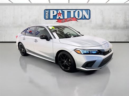 Used 2024 Honda Civic Sport image 1