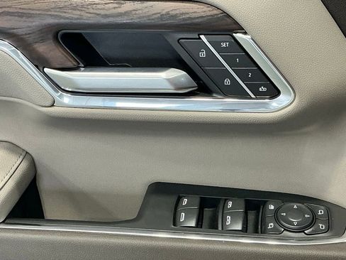 Used 2026 GMC Sierra 1500 SLT image 50