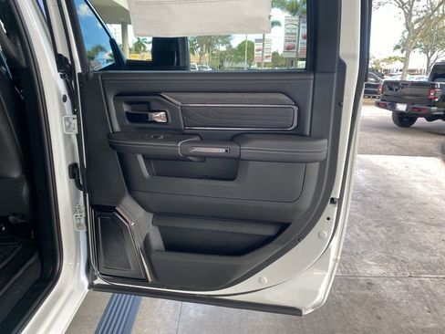 New 2026 RAM 3500 Limited image 38