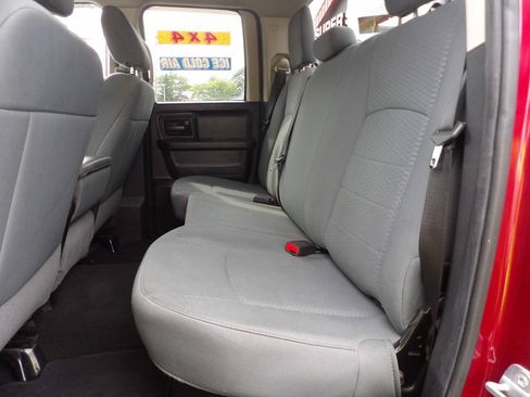 Used 2014 RAM 1500 Express AWD/4WD image 9