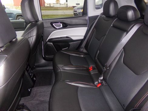 Used 2022 Jeep Compass Limited AWD/4WD image 26