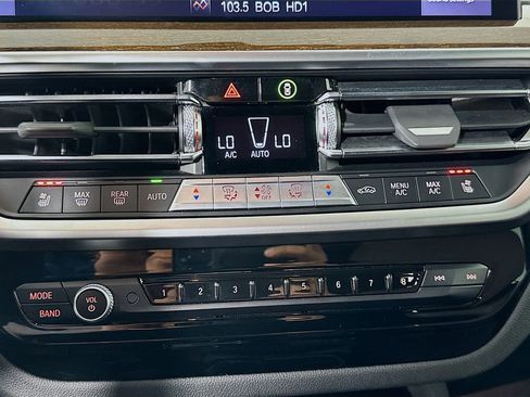 Used 2022 BMW X3 sDrive30i w/ Premium Package 2 image 16