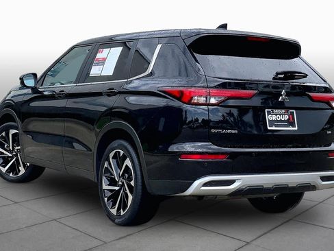 Used 2024 Mitsubishi Outlander SE FWD image 12