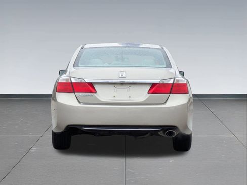Used 2013 Honda Accord LX image 5
