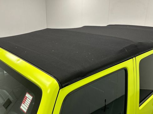 Used 2016 Jeep Wrangler Unlimited Rubicon AWD/4WD image 12