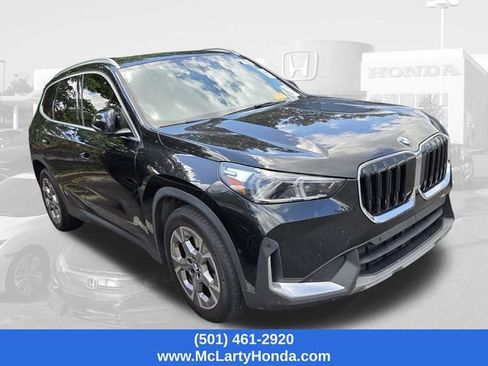 Used 2023 BMW X1 xDrive28i w/ Convenience Package AWD/4WD image 3