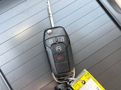 Used 2018 Ford F150 XLT w/ Equipment Group 302A Luxury image 28