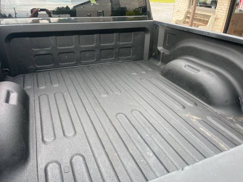 Used 2016 RAM 1500 Express w/ Black Ram 1500 Express Group AWD/4WD image 9