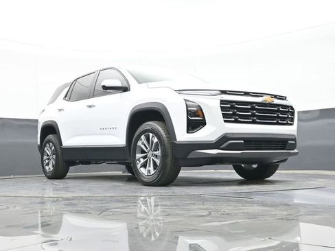 New 2026 Chevrolet Equinox LT w/ Safety and Technology Package FWD image 56