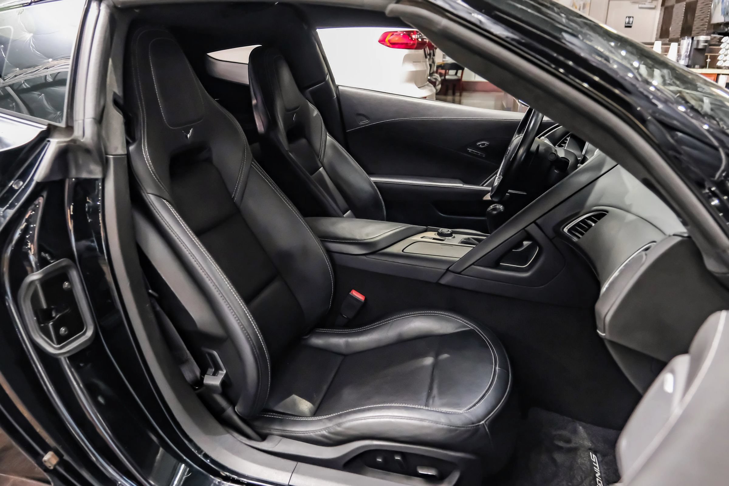Used 2015 Chevrolet Corvette Stingray Coupe w/ 3LT Preferred Equipment Group RWD image 29