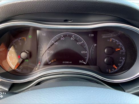 Certified 2021 Jeep Grand Cherokee Limited image 25