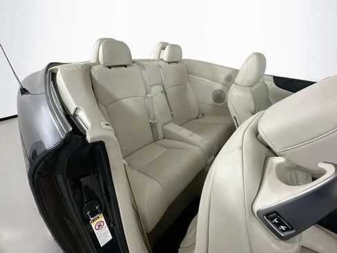 Used 2010 Lexus IS 350C RWD image 29