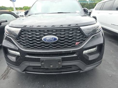 Used 2020 Ford Explorer ST w/ ST Street Pack AWD/4WD image 2