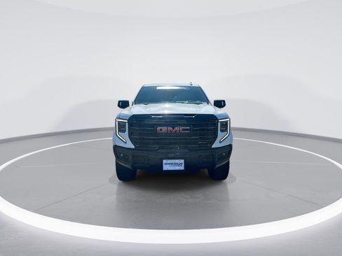 Used 2024 GMC Sierra 1500 AT4X AWD/4WD image 3