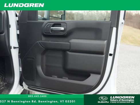 Used 2026 Chevrolet Silverado 3500 W/T image 6