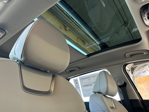 New 2026 Hyundai Tucson Limited AWD/4WD image 17